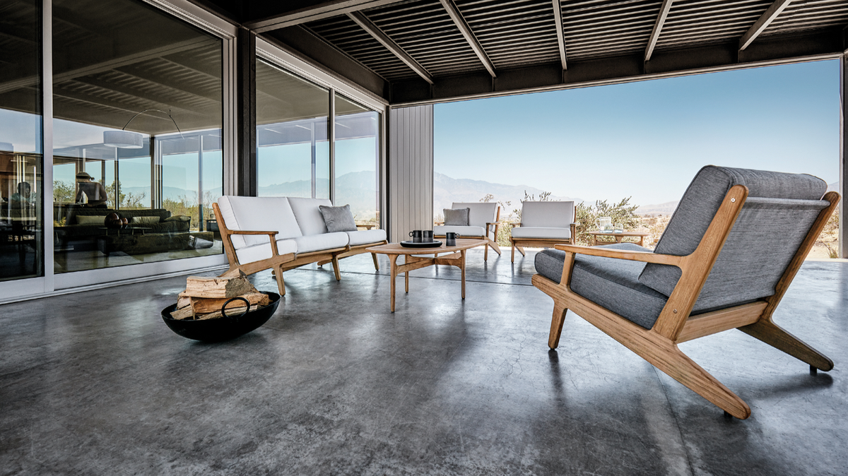 How to select the best outdoor furniture?