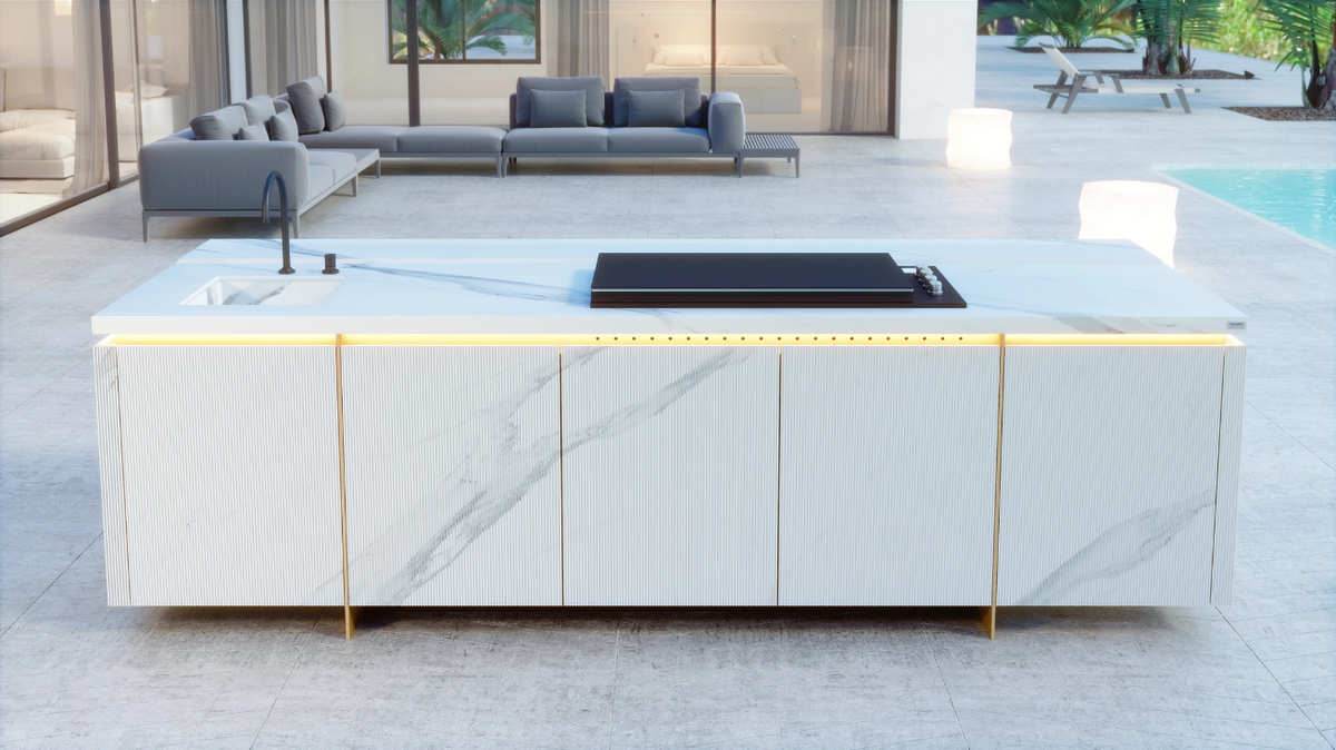 Luxury Outdoor Kitchens