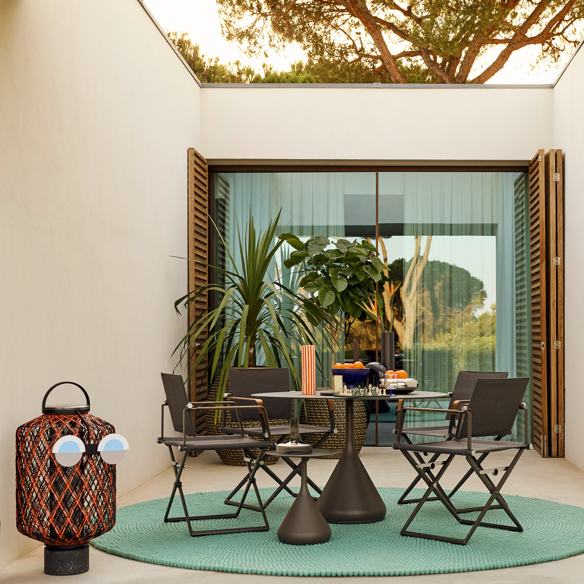 DEDON Satellite Collection