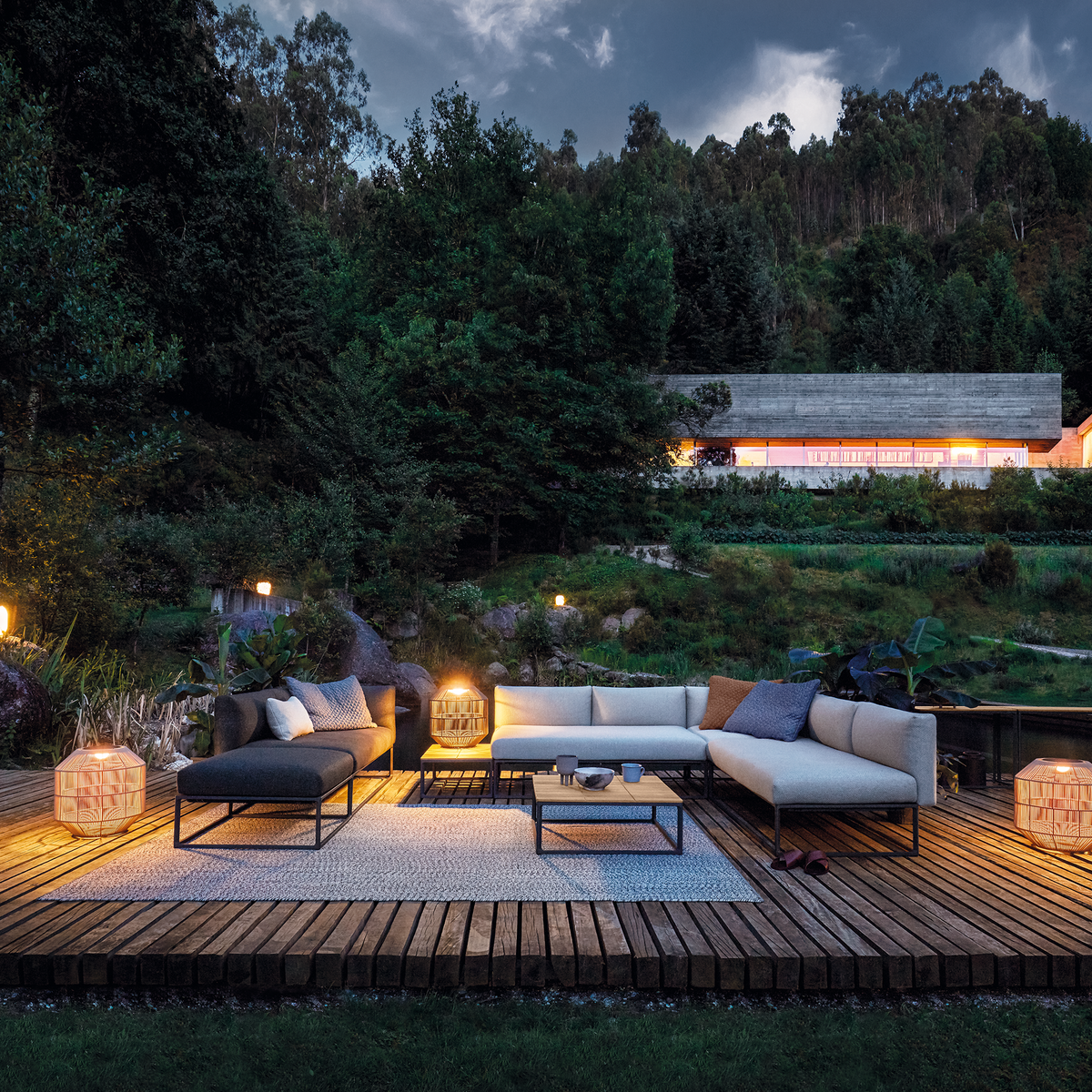 Gloster Maya Collection