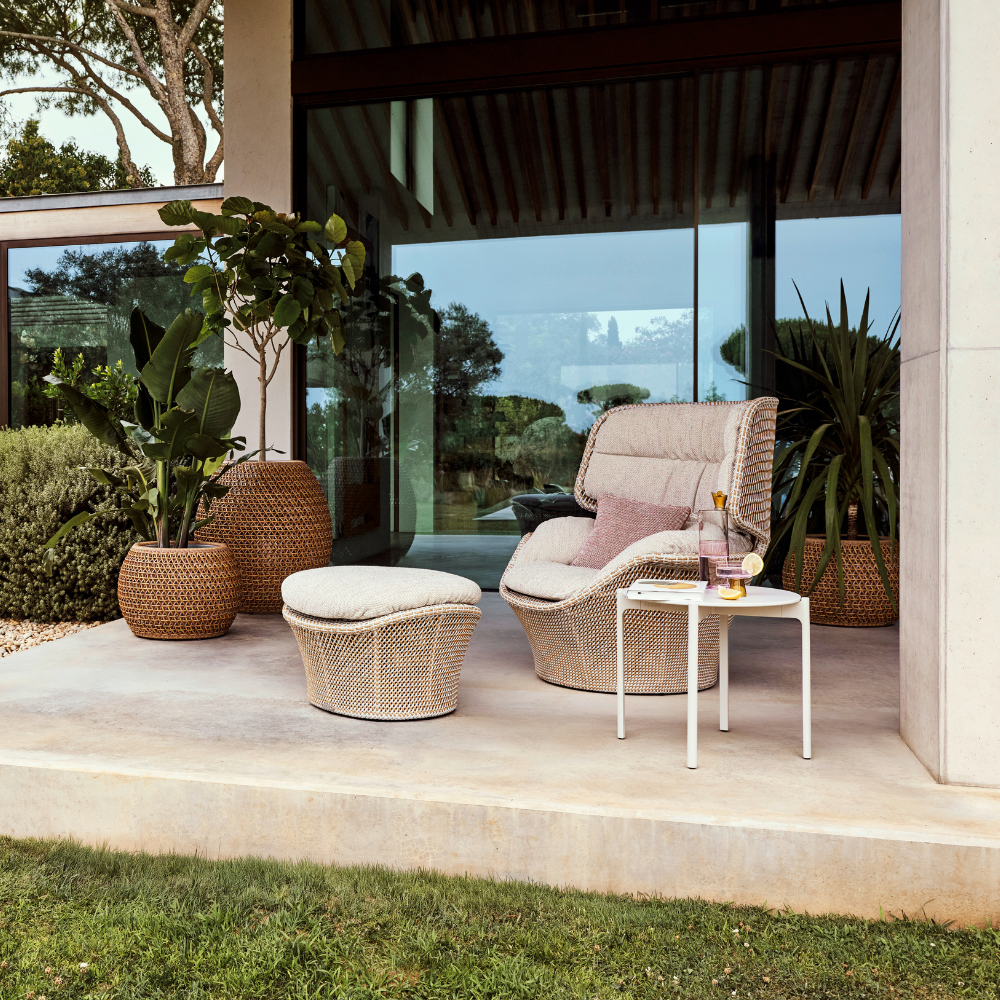 DEDON Izon Collection
