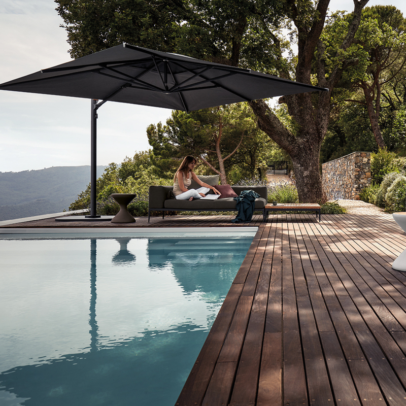 Gloster Halo Parasols Collection