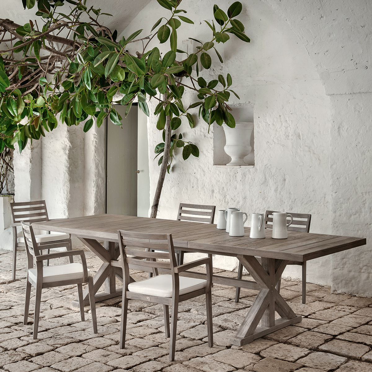 Ethimo Cronos Collection
