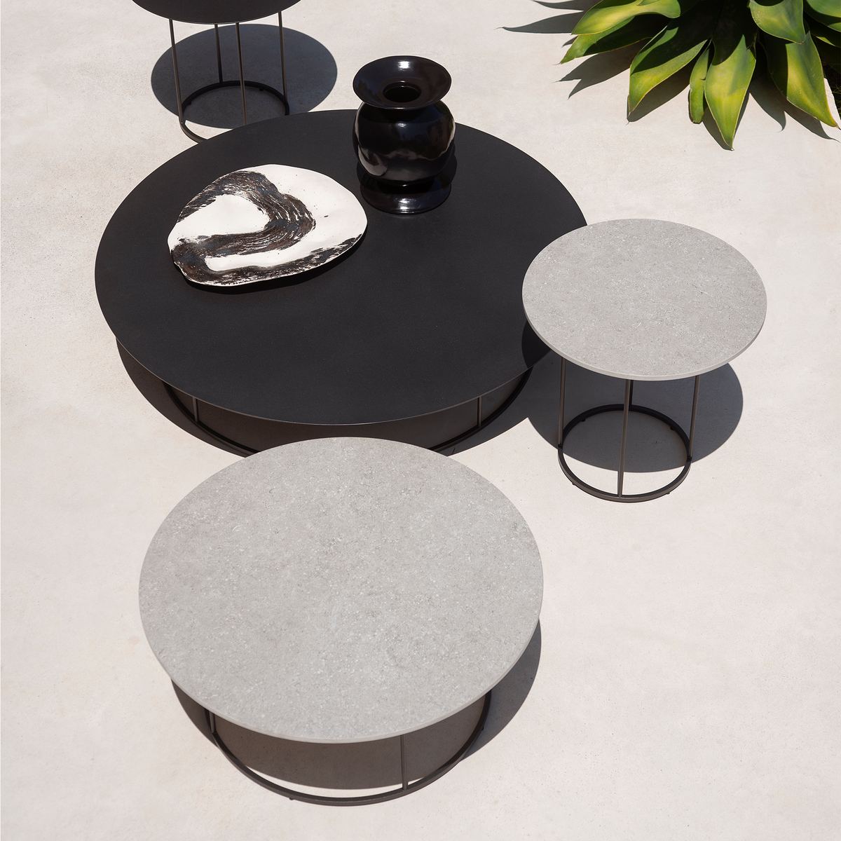 Roda Zefiro Coffee Table 100 dia x 21 cm, view 2