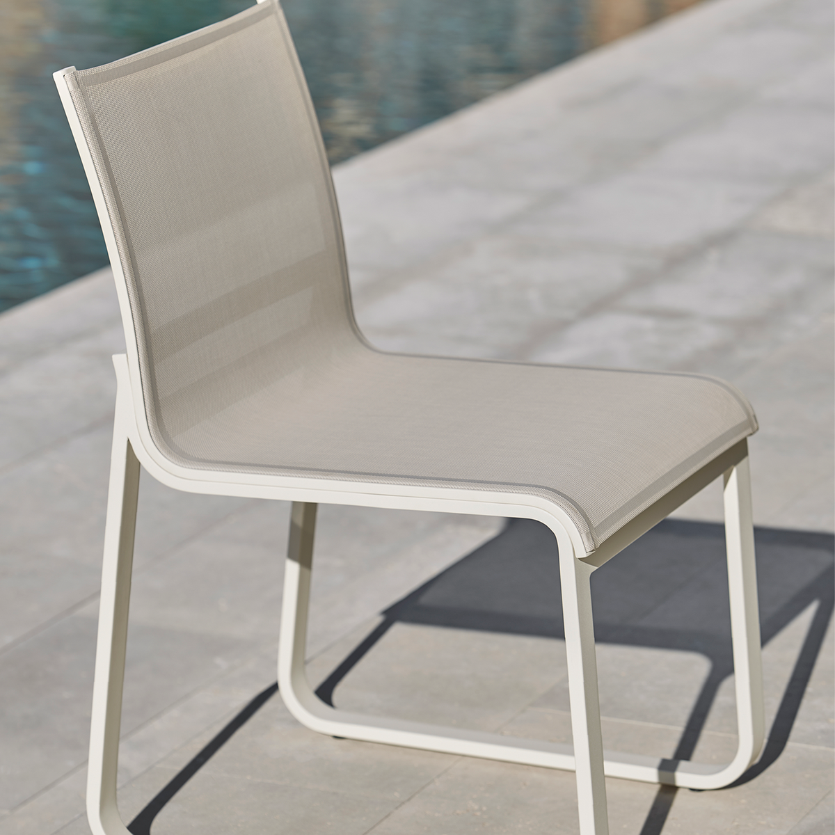 Bond Dining Side Chair