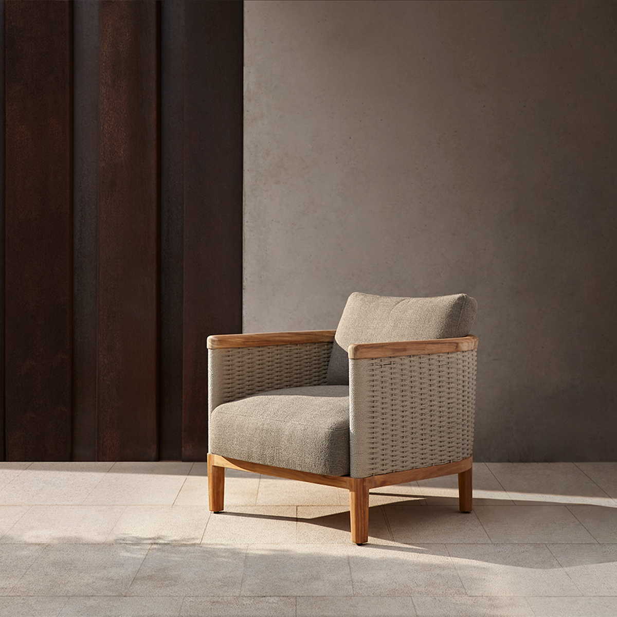 Boro Lounge Chair