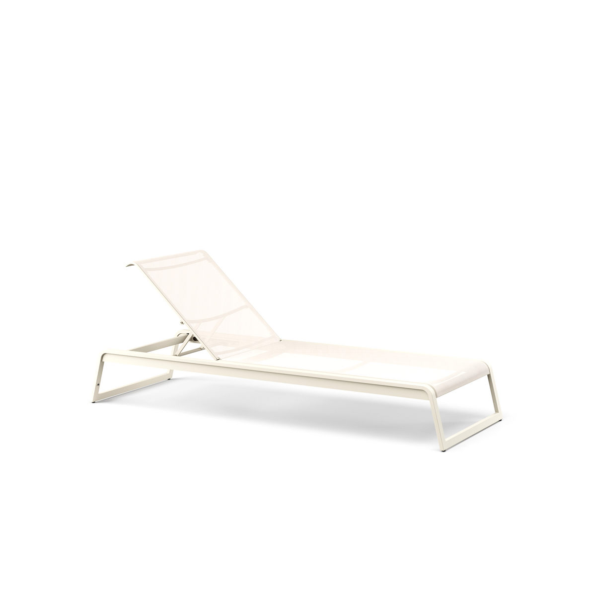 Bond Chaise Stackable