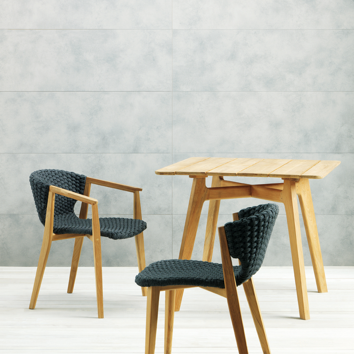 Knit Square Dining Table 90 x 90 x 76 cm