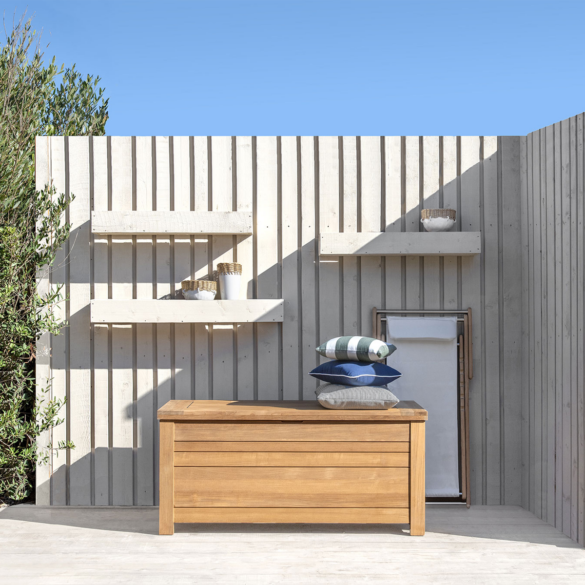 T-Box Storage Trunk