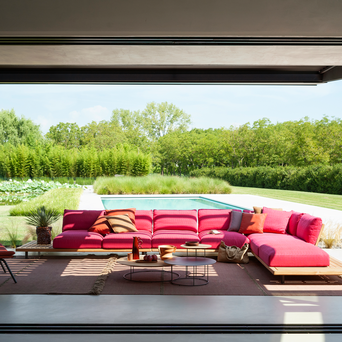 Roda Philia 301 3 Seater Left Module, modular outdoor sofa in teak, view 2