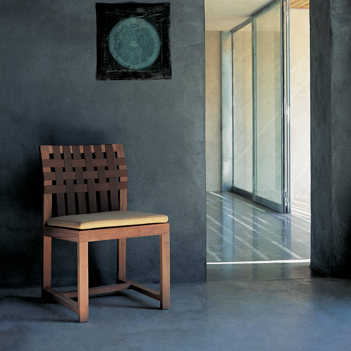 Roda Network Chair, view 2