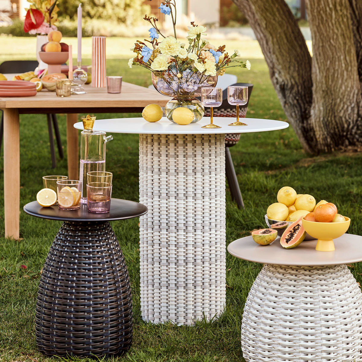 Mymi Bistro Table Ceramic 80 dia x 75 cm