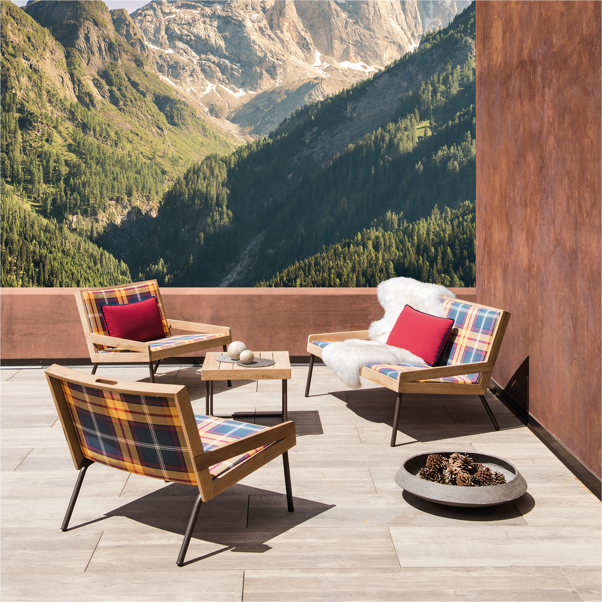 Allaperto Mountain Tartan Lounge Armchair