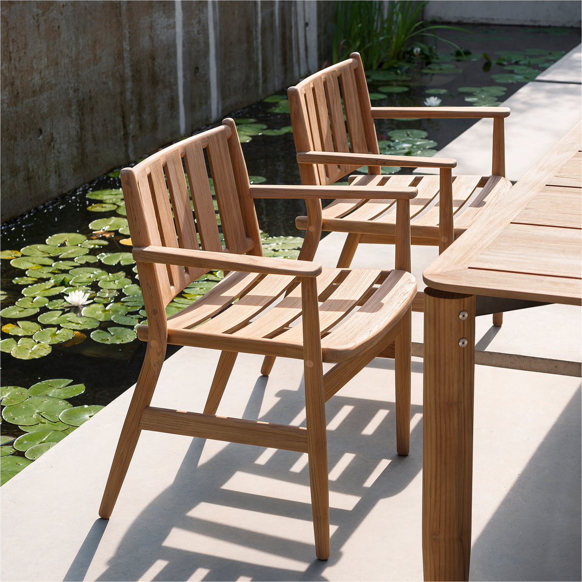 Roda Levante Armchair, view 3