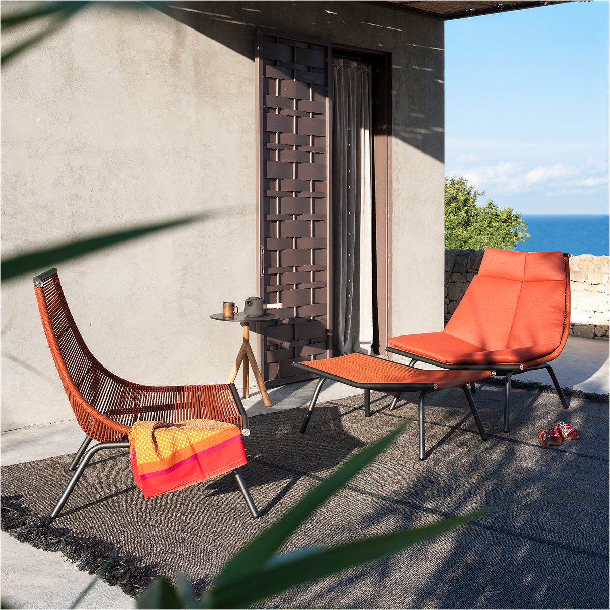 Roda Laze High Back Lounge Chair, view 3