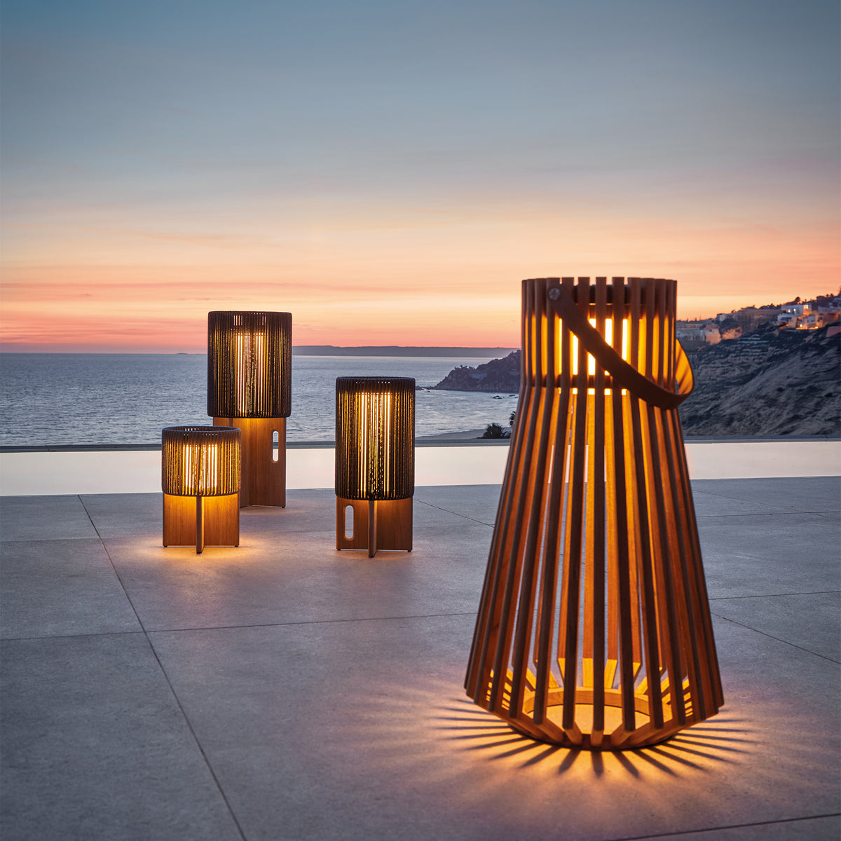 Ambient Compass Large Lantern