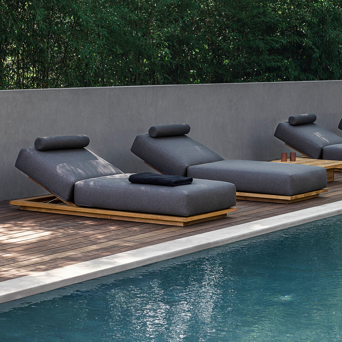 S2 Chaise Teak
