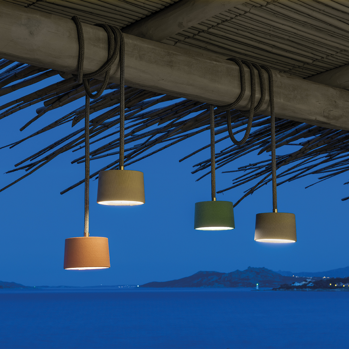 Gaia Hanging Lamp