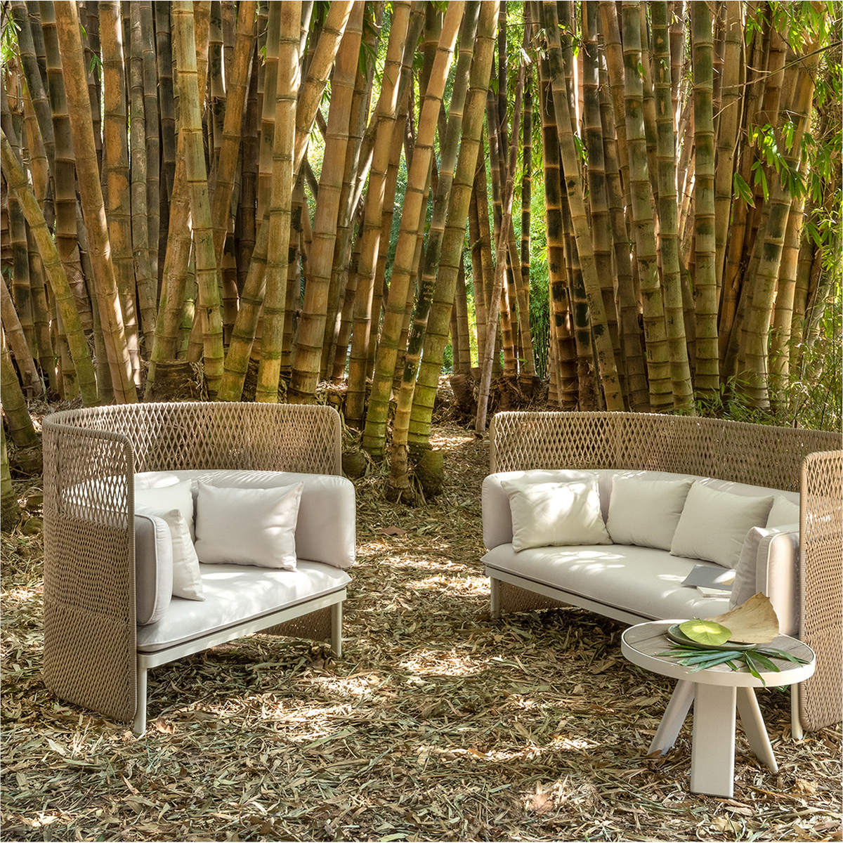 Esedra Lounge High Back Armchair