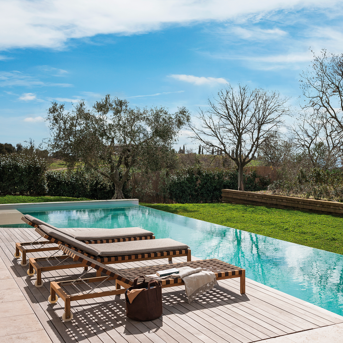 Roda Mistral 104 Sunlounger, view 3