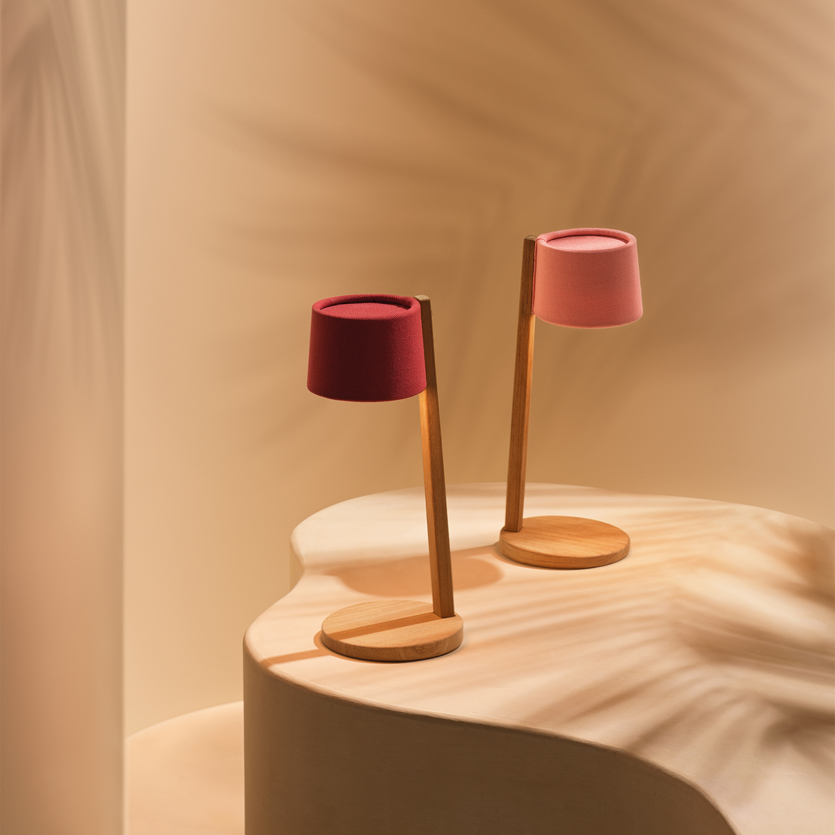 Gaia Table Lamp