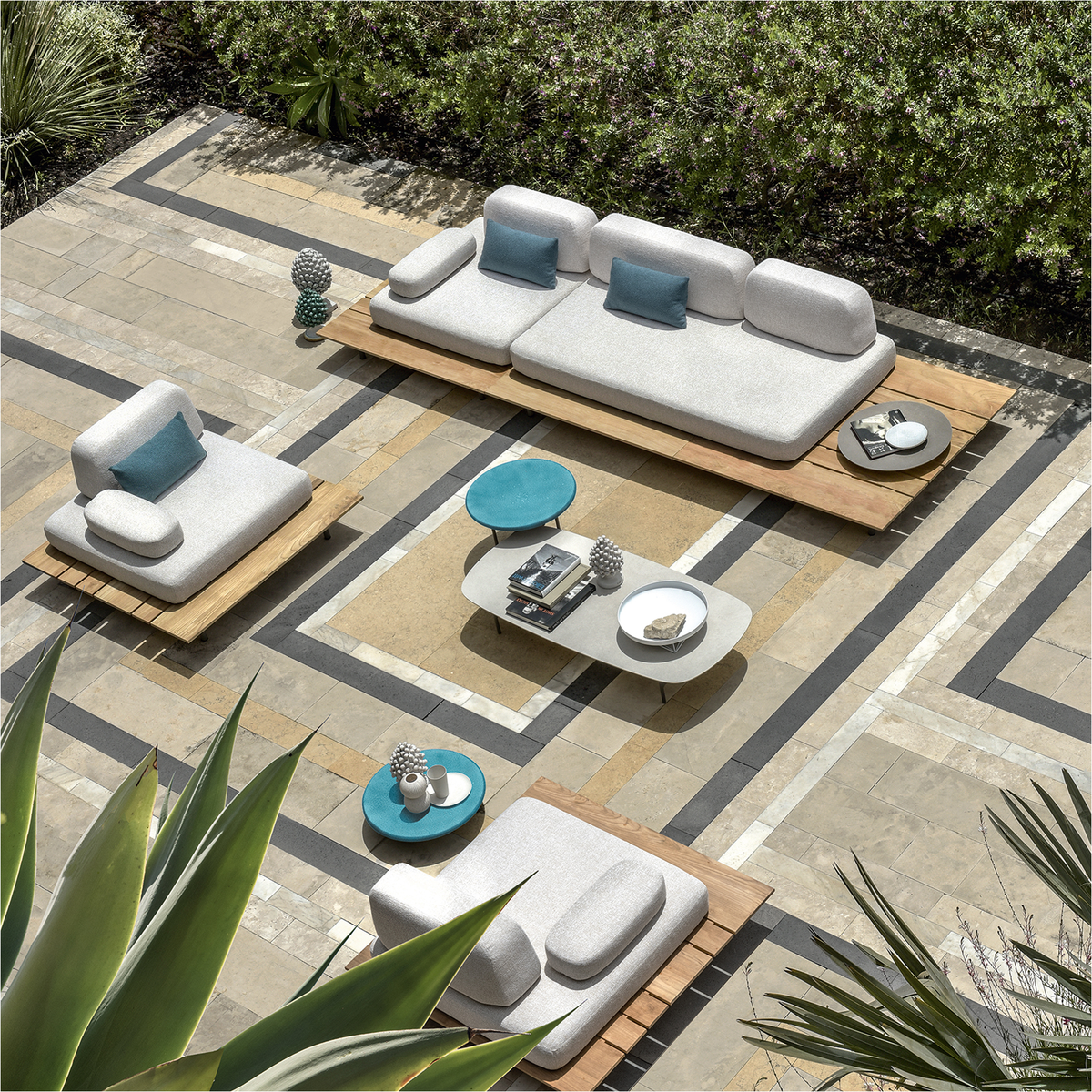 Calipso Coffee Table 53 dia x 7 cm