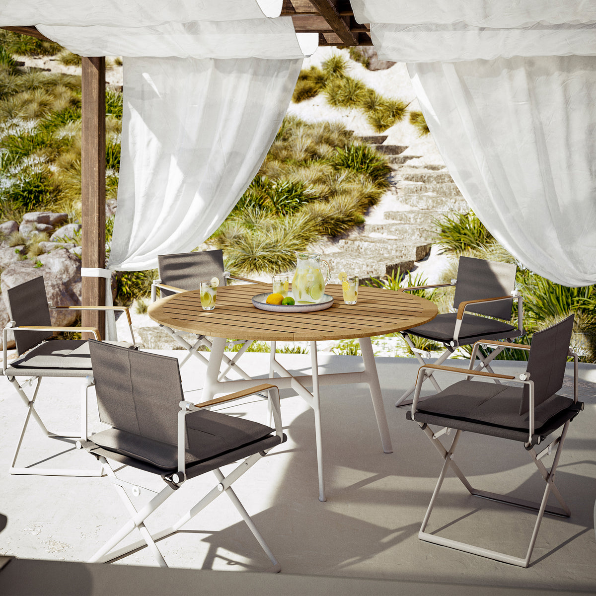 Seax Dining Table With Ceramic Top 140 dia x 74 cm