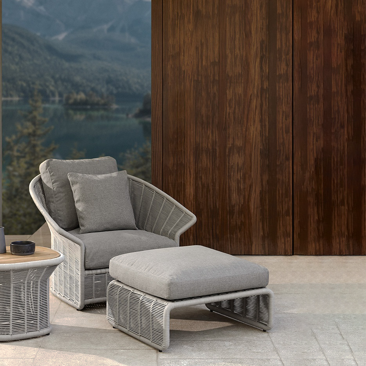 Collare Lounge Chair