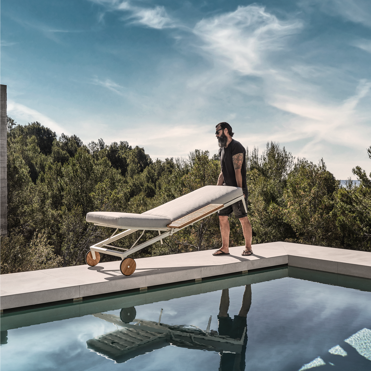 Grid Lounger