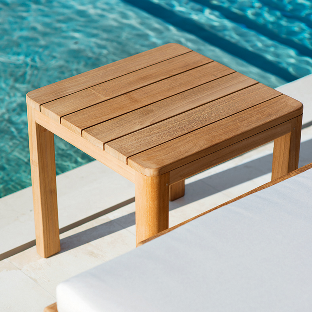 Clay Coffee Table 45 x 45 x 42 cm