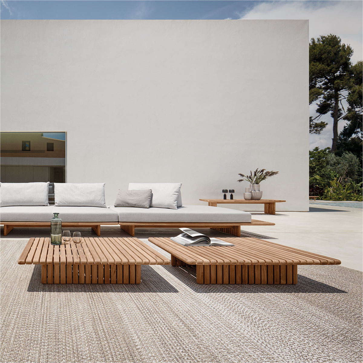 Deck Coffee Table 125 x 95 x 27 cm