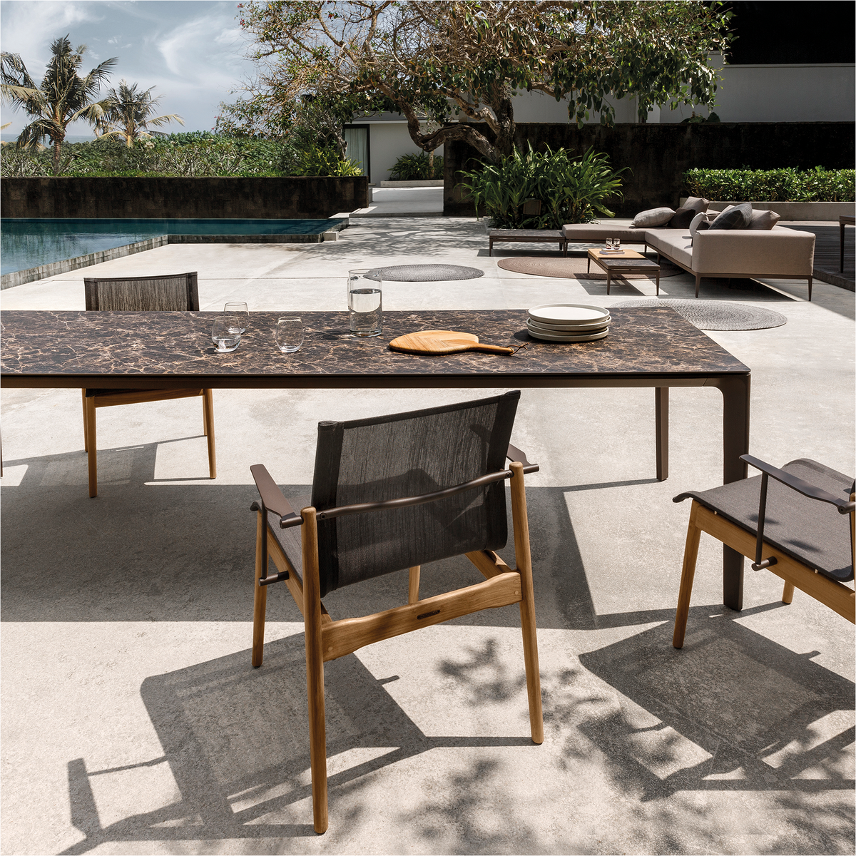 Carver Dining Table Ceramic 220 x 99.5 x 73 cm