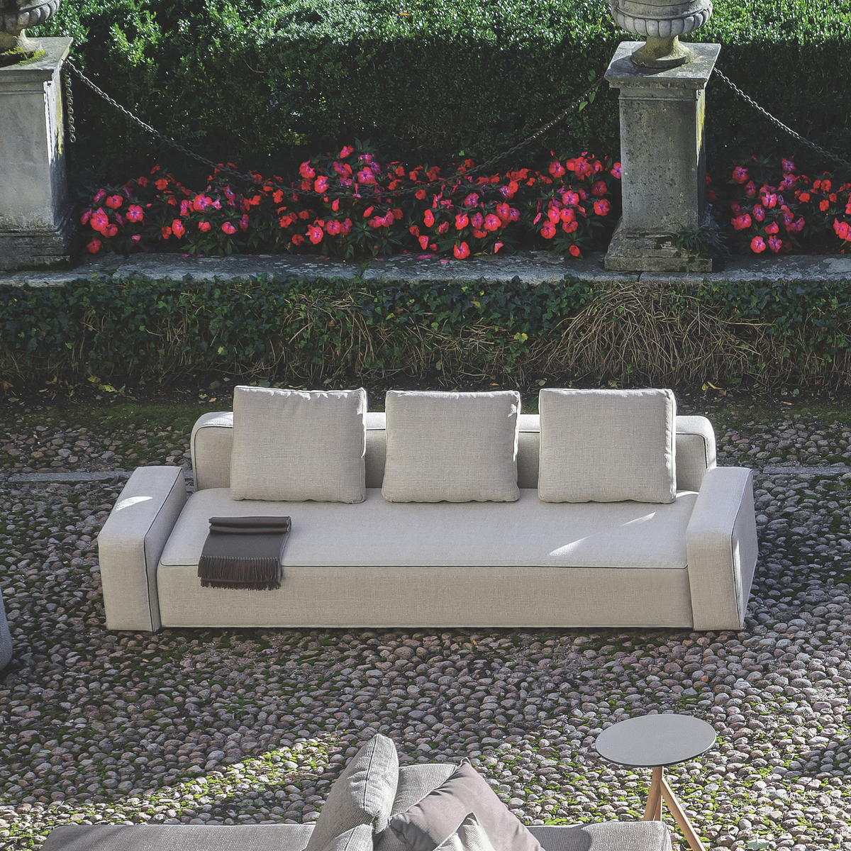 Roda Dandy Sofa Composition 1 outdoor sofa by Rodolfo Dordoni