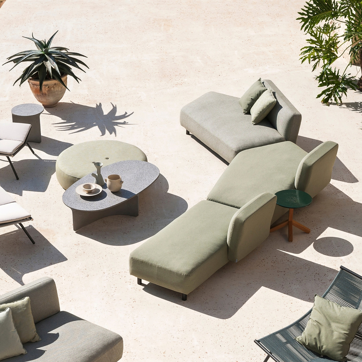 Roda Mamba Sofa Composition 7, large U shaped aluminium outdoor sofa with six backrests