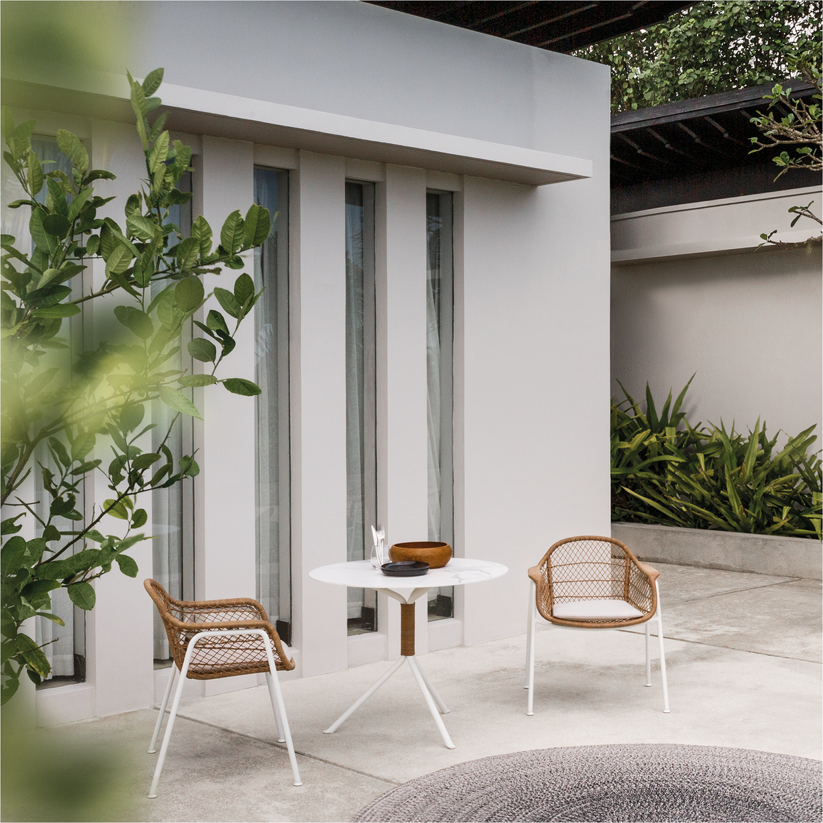Fresco Dining Table 90 dia x 73 cm