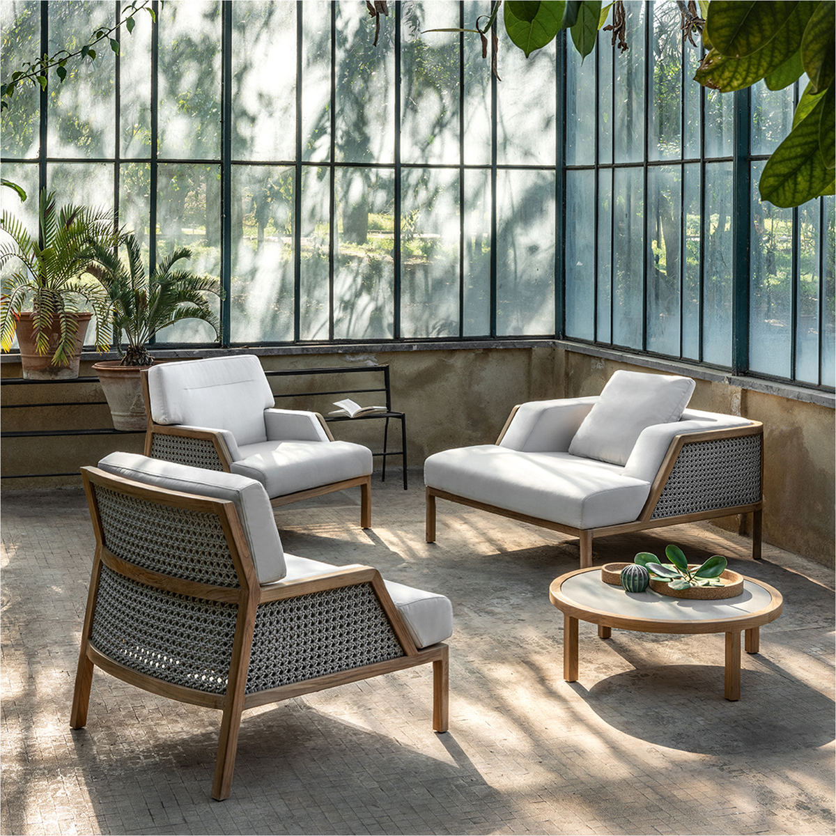 Grand Life Coffee table 77 dia x 25 cm